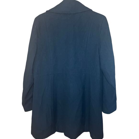 APT9 Wool Blend Coat Size L Black, 3 Button Front Closure Hidden - Picture 4 of 5